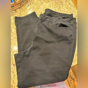 Classic black jegging